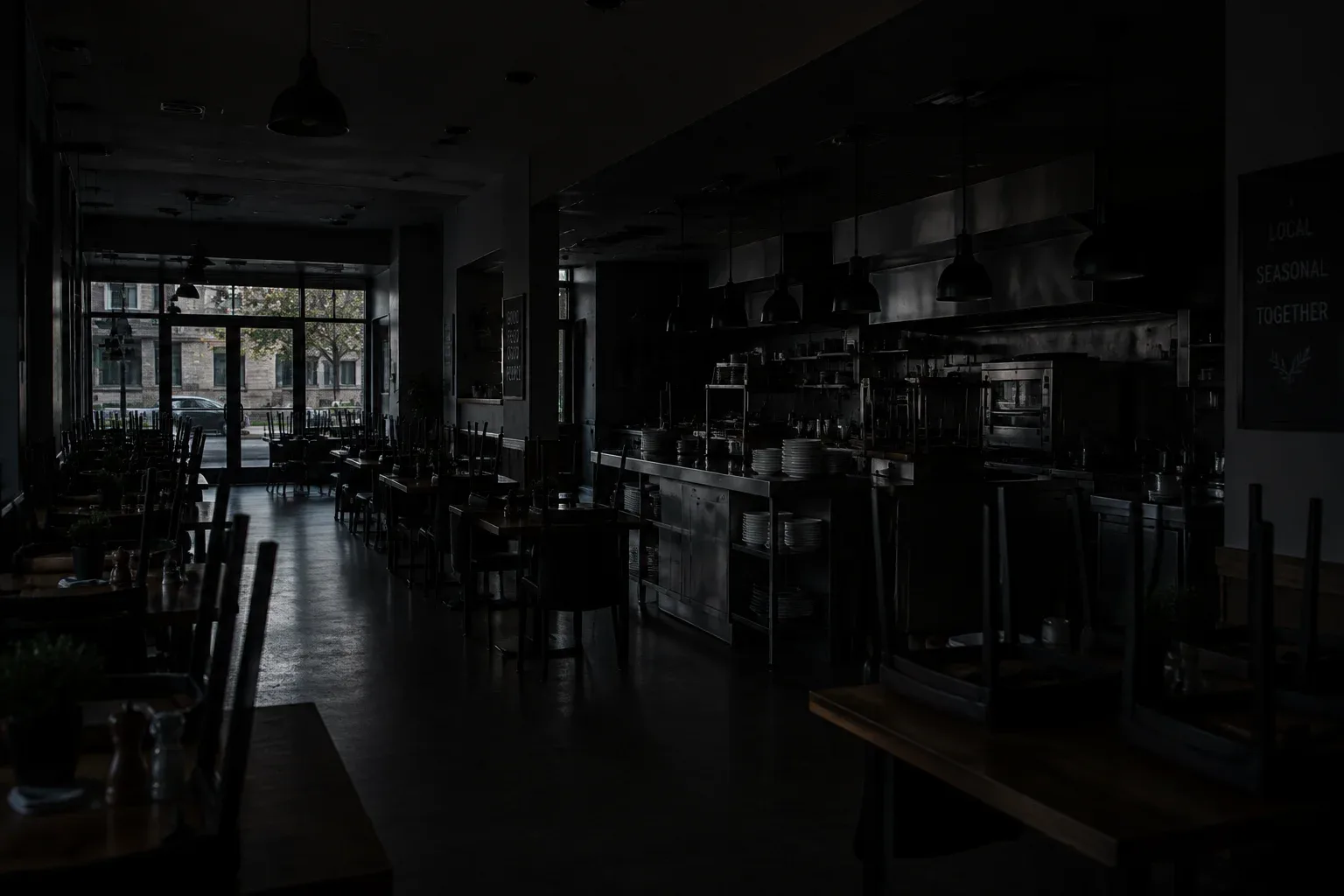 Industrial electrician working in Hamilton